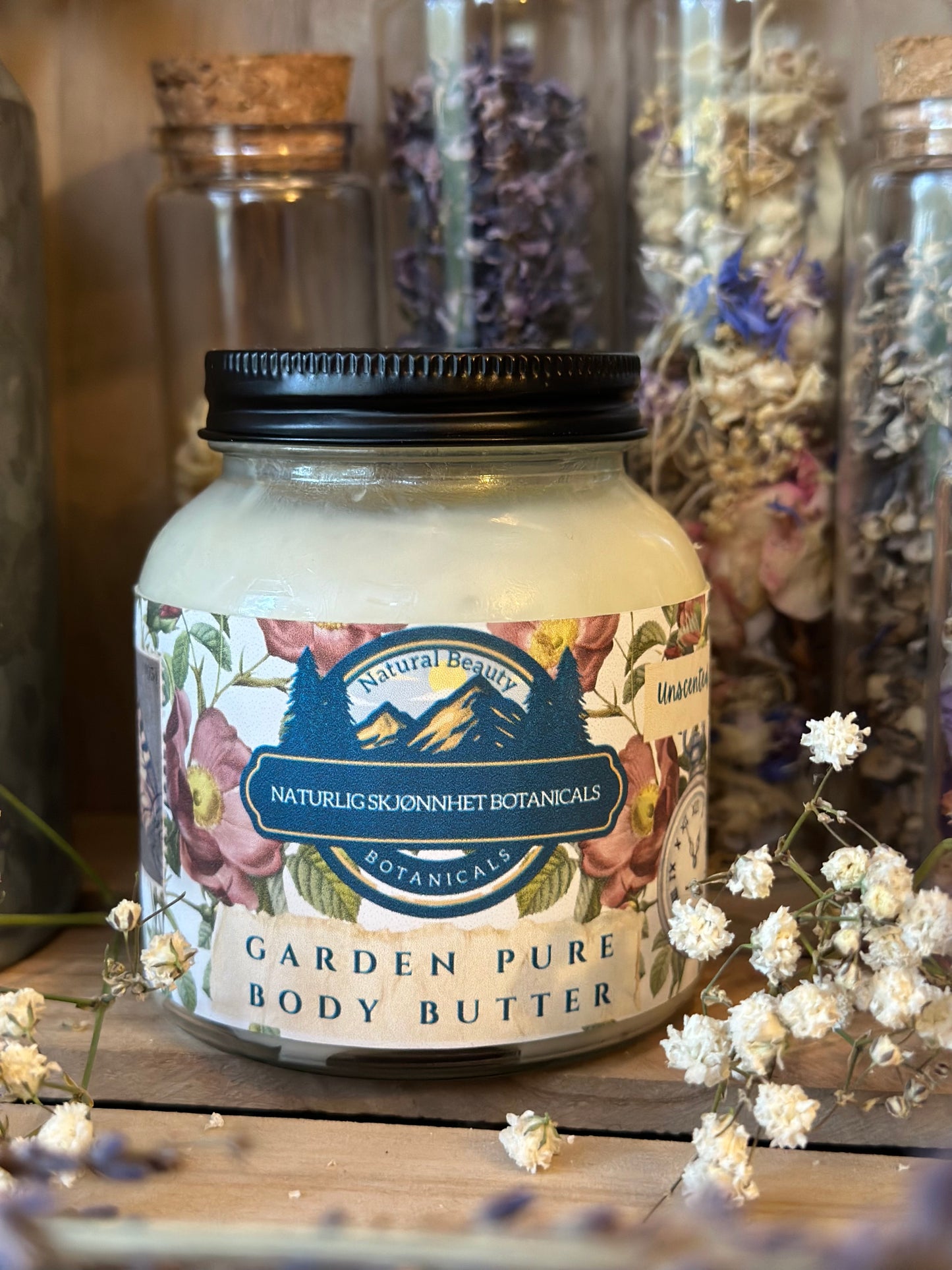 Front label with logo on 8 oz tallow body butter jar